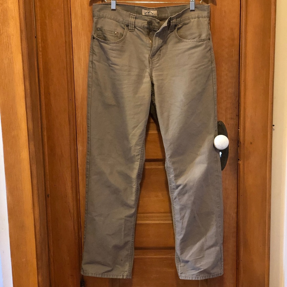 Men 30x32 Great Condition Blue Mountain Work Pants